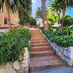 Large Apartment In Front Of The Beach! Withparking