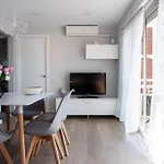 Seaside Views Apartment In Salou