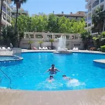 Blue Platan Apartment