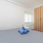 Apartment Samoa By Interhome
