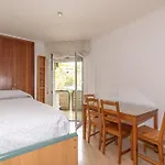 Barcelona Planet Apartment