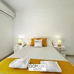 Domuum Holidays - Augusta Family Home