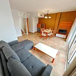 Litoral Costa Dorada - Las Cumbres Only Families