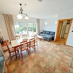 Litoral Costa Dorada - Las Cumbres Only Families