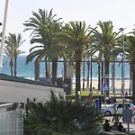 Apartamento Muy Centrico A 50M De La Playa De Levante