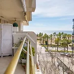 Acogedor Apartamento En Primera Linea De Playa