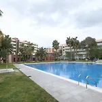 For A Stay Aqquaria Deluxe