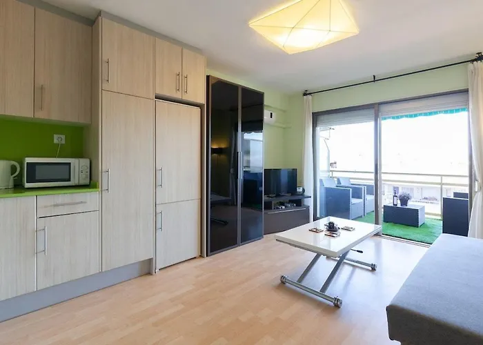 Cozy Apartment In Salou Close To The Beach