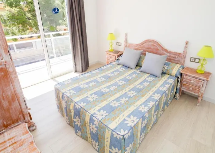 Priorat Apartments