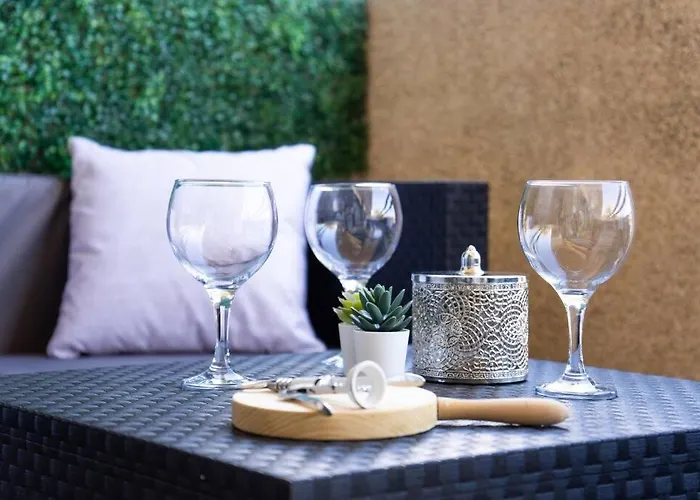 1ºlineamar-Exclusive-Bbq-Wifi-Relax-Portaventura6