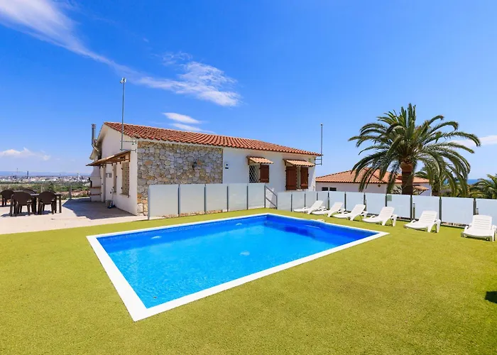 Panoramic Villa - Only Families