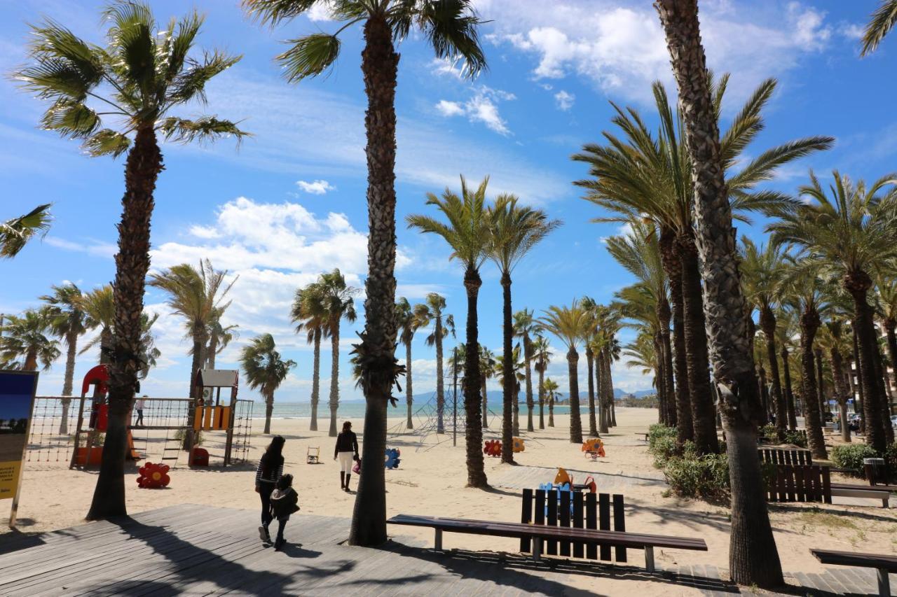 Saloutrip - Navili * Salou