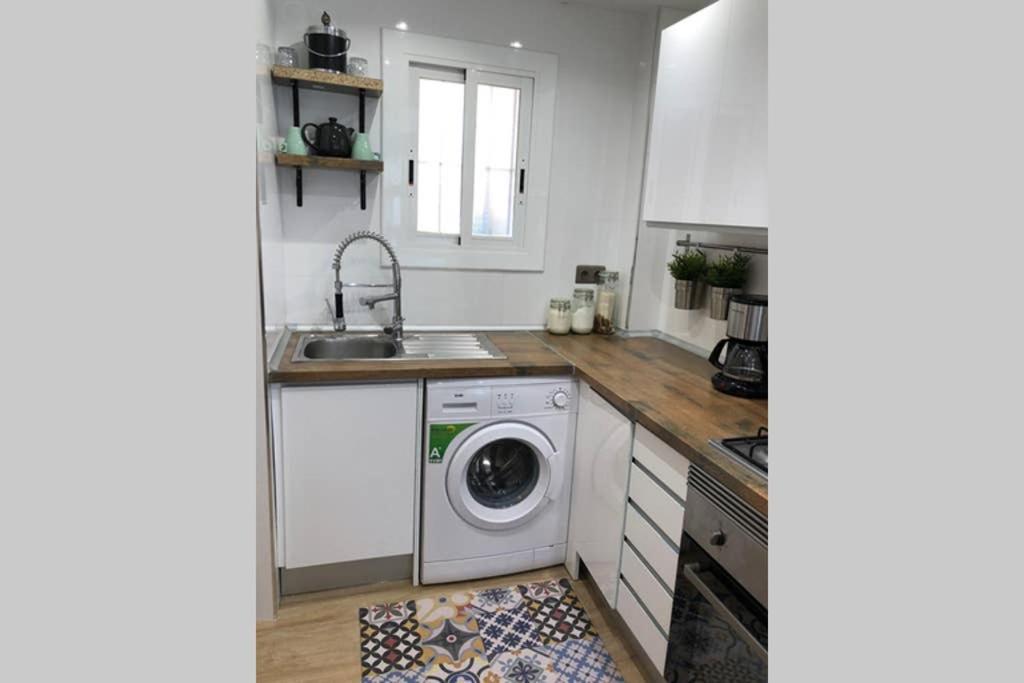 Alfonso Apartment *