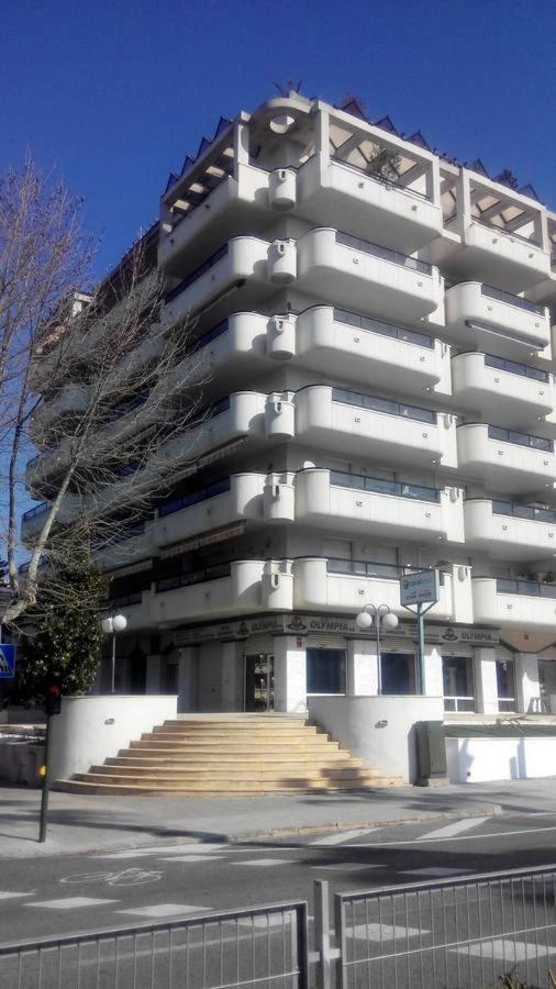 Comfortable In With Shared Pool 52 M² * Salou