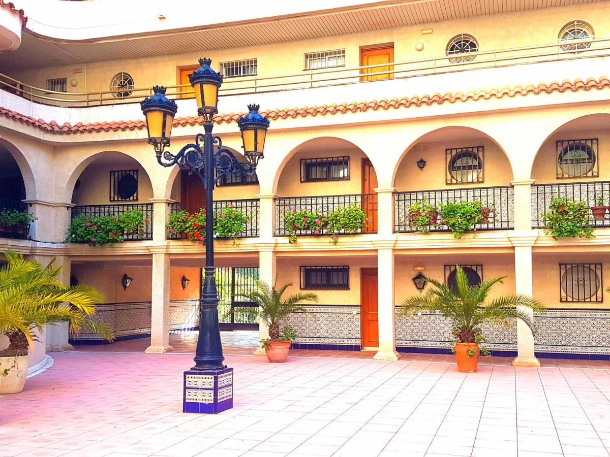 2 Bedrooms With Shared Pool Furnished Garden And Wifi At 1 Km Away From The Beach Apartamento Salou