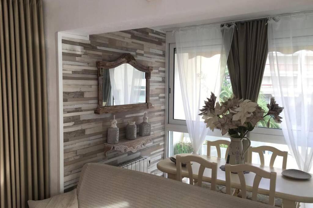 Port Aventura / Bord De / Ideal Pour Petite Famille Apartment Salou