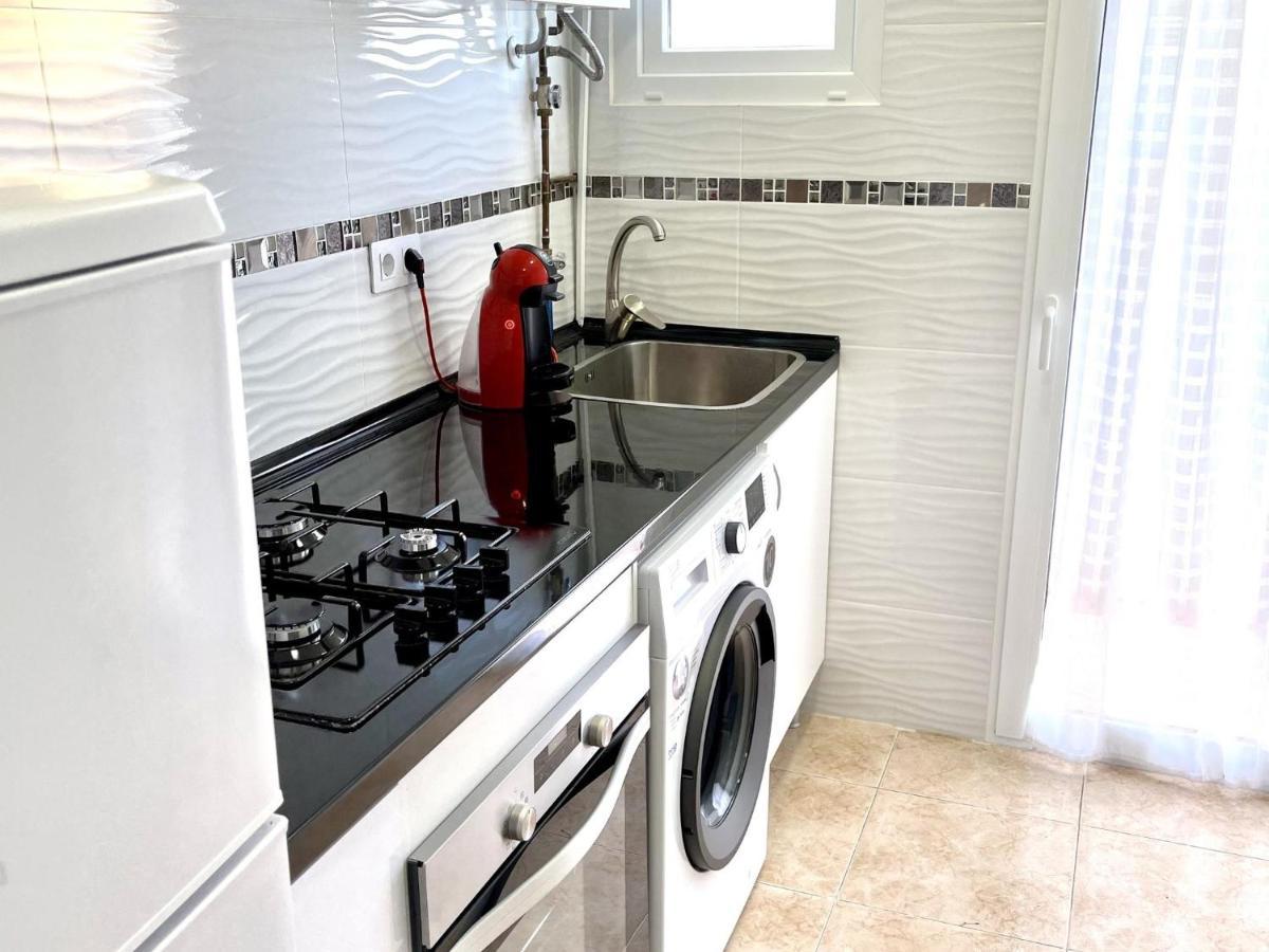 Apartbeach Bona Nova Playa Climatizado Y Paking Salou