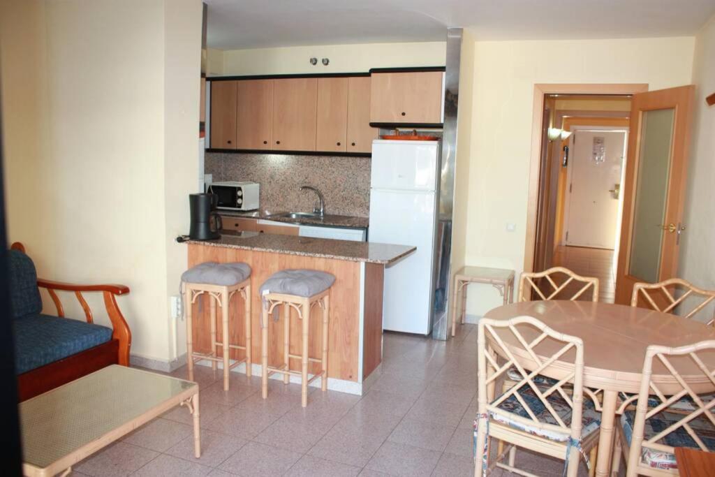 Apartamento Familiar En *