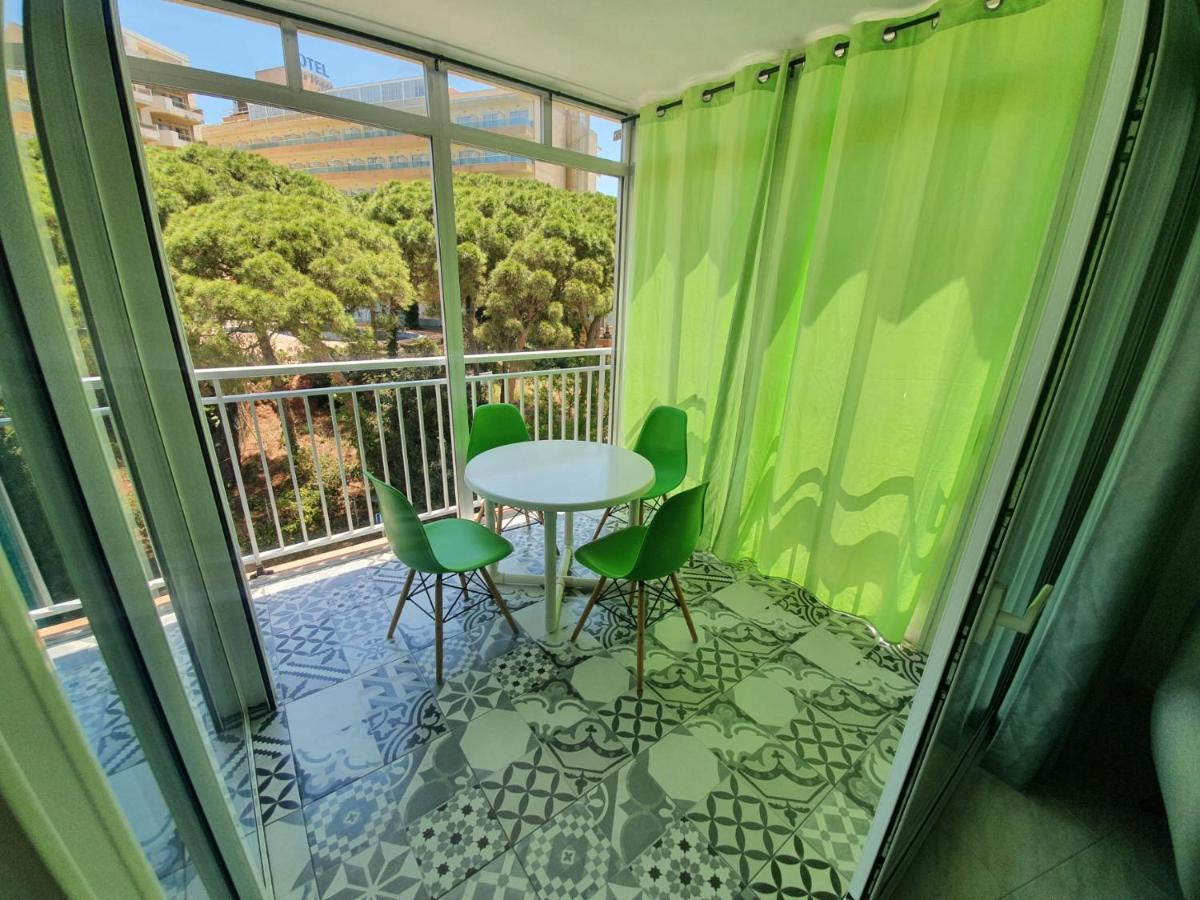 Near The Sea For 4 People Apartment *