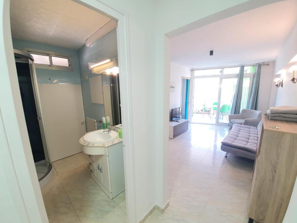Apartment Near The Sea For 4 People