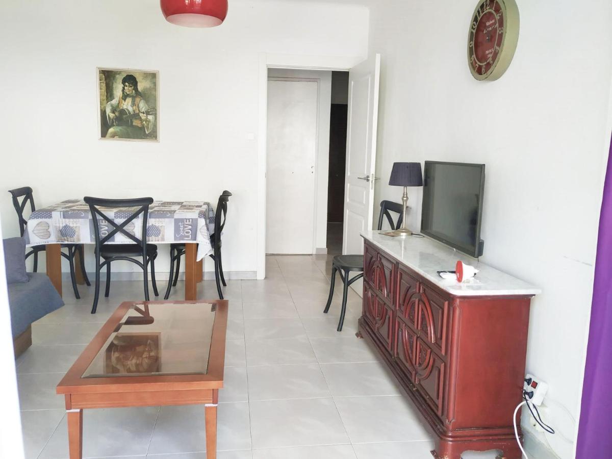 Apartsalou Pepa *