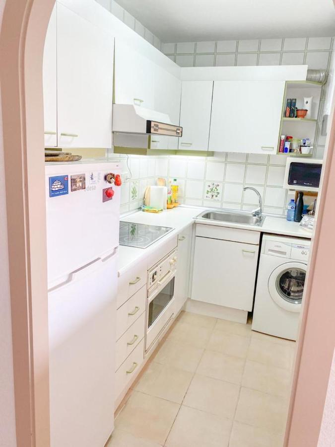 Precioso Con Piscina, Y Cerca De La Playa Apartamento