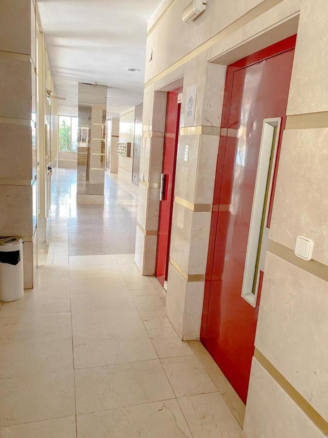 Precioso Con Piscina, Y Cerca De La Playa Apartamento *