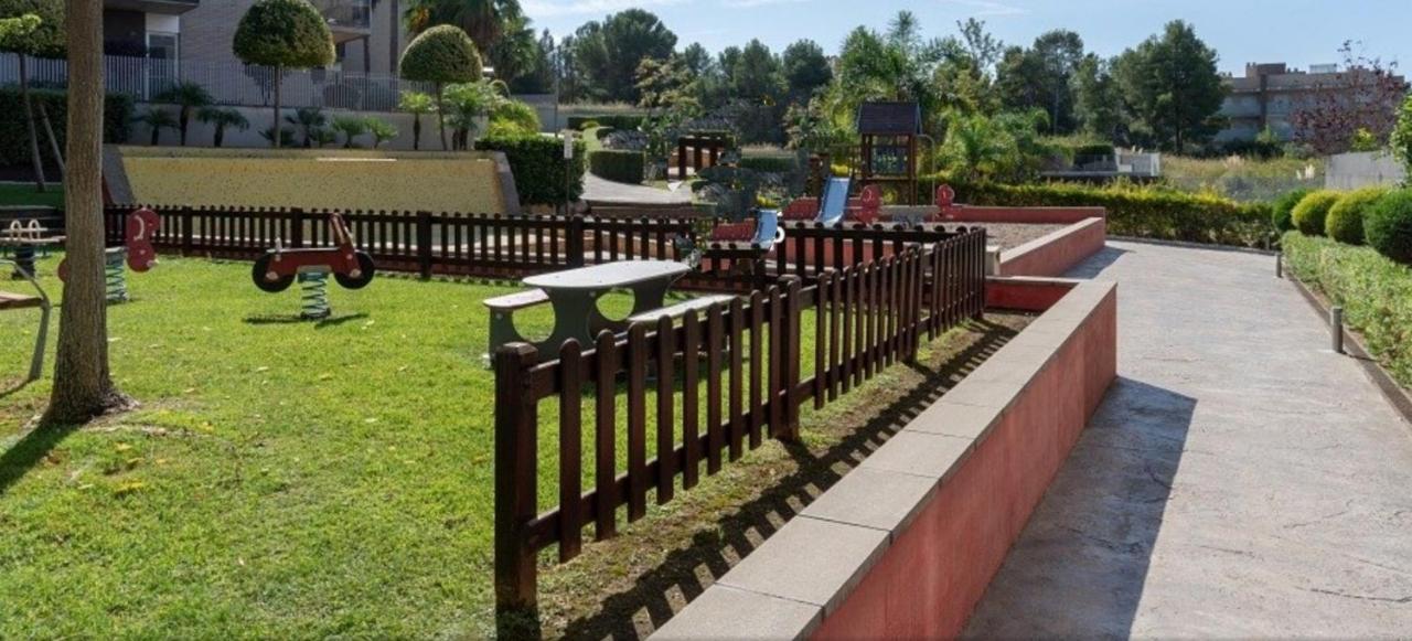 Paradise Village Port Aventuras