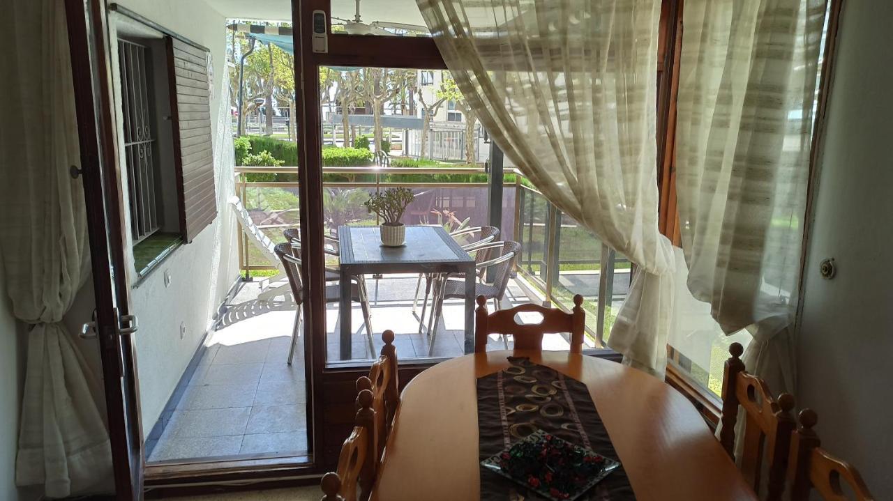 Apartamento En Salou, 1Ra. Linea De Mar Apartment