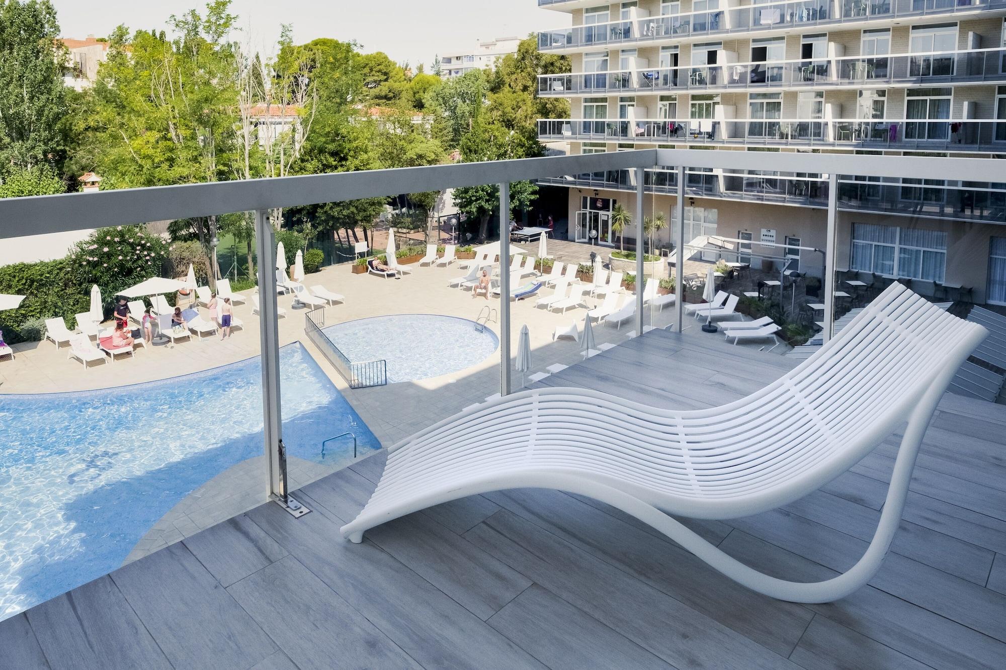 Aparthotel Cye Centre