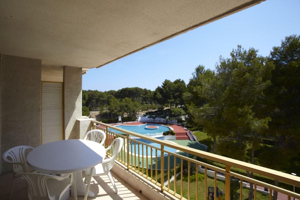 Catalonia Gardens Apartment *