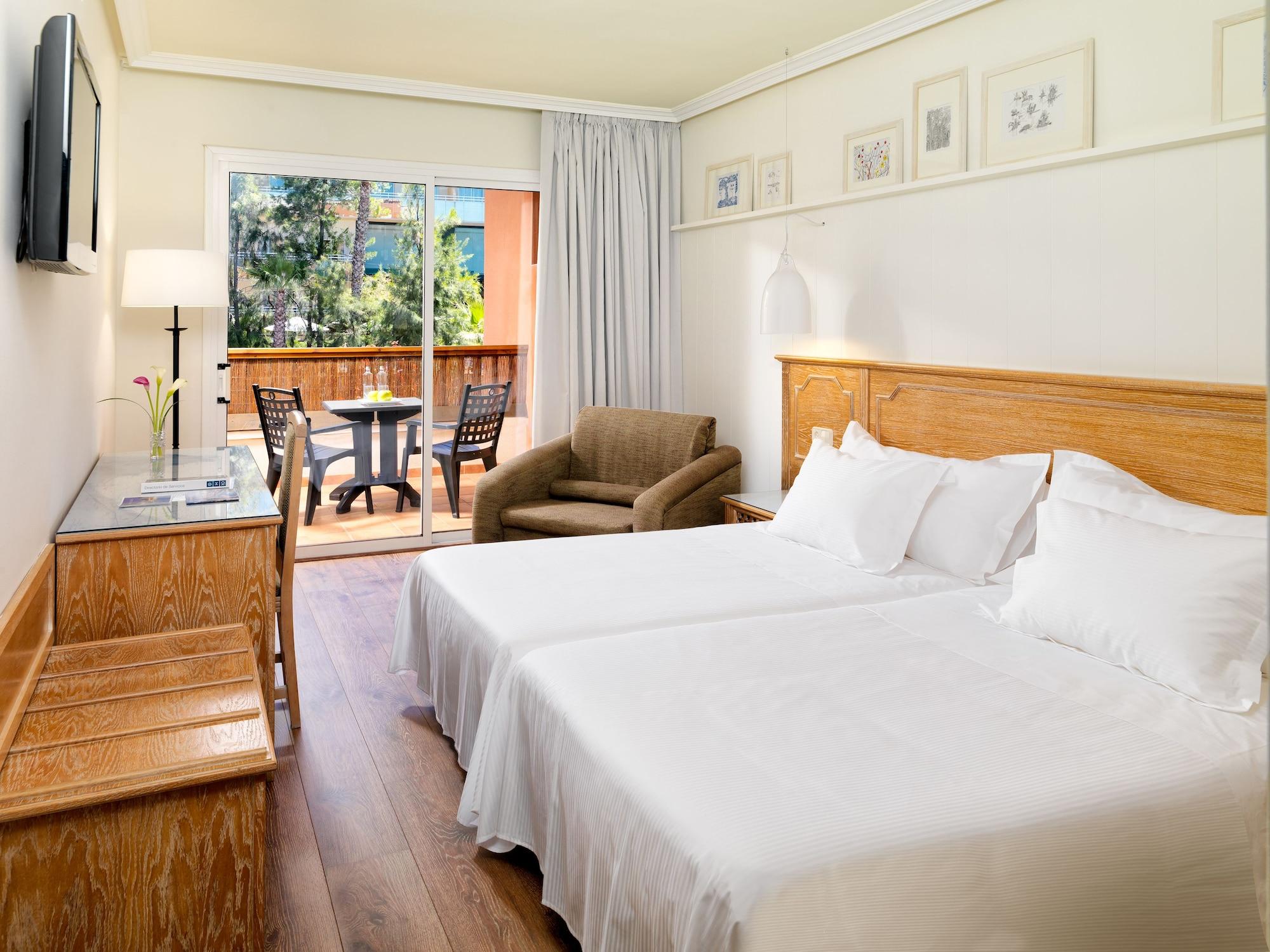 Hotel H10 Mediterranean Village 4*