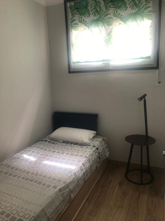 Apartamento Al Lado De Playa: Bonito Apartamento, Wifi *