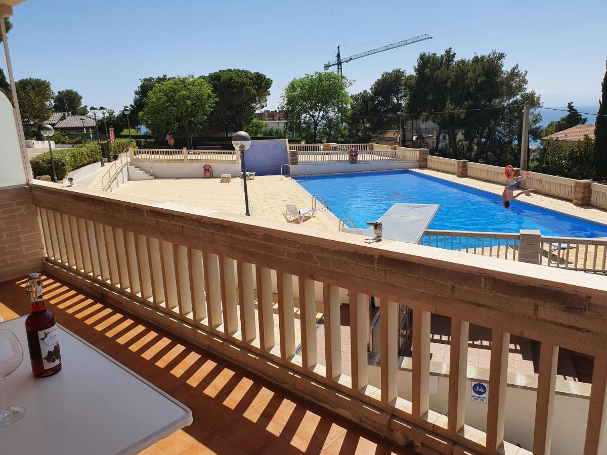 Con Vistas Y Piscina En Salou! *
