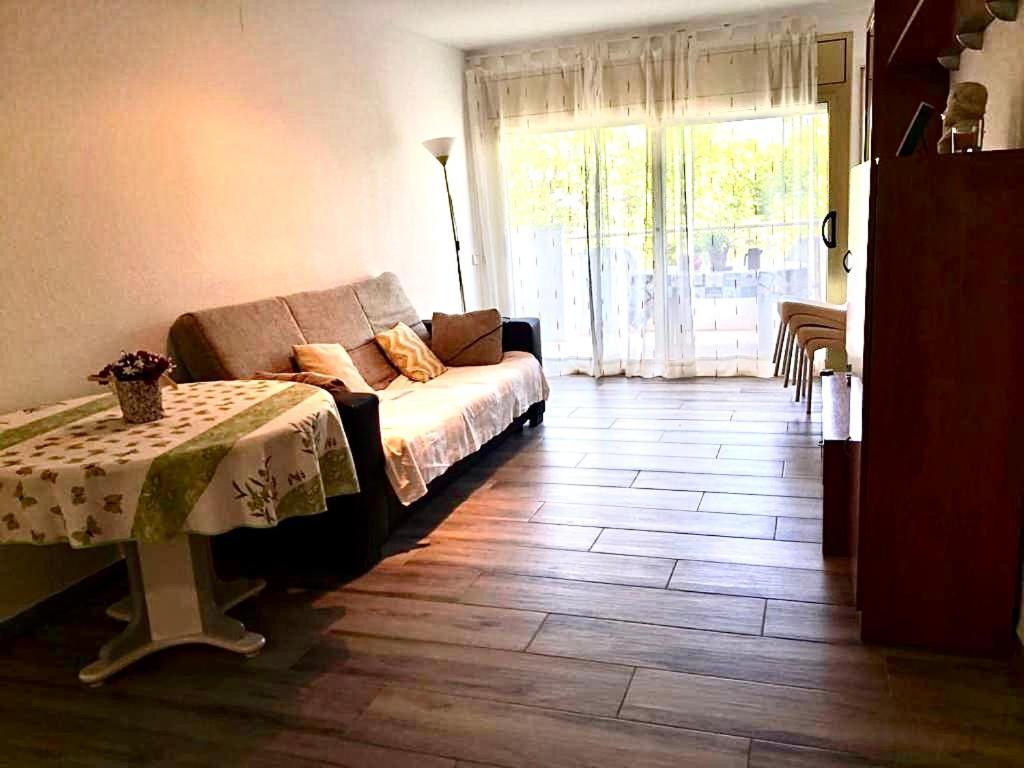 Beautiful In With Pool Access * Salou