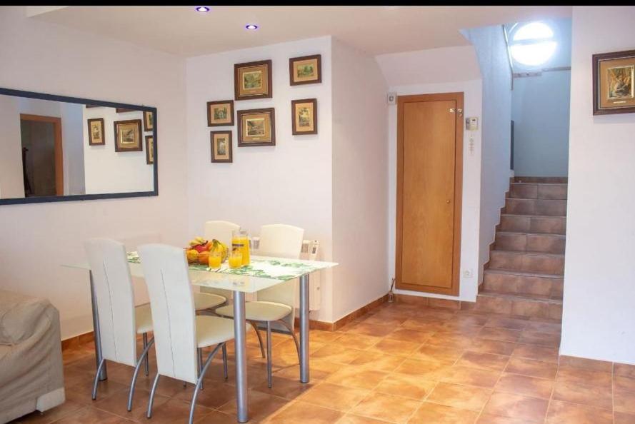 Casa Adosada Salou Holiday home Salou