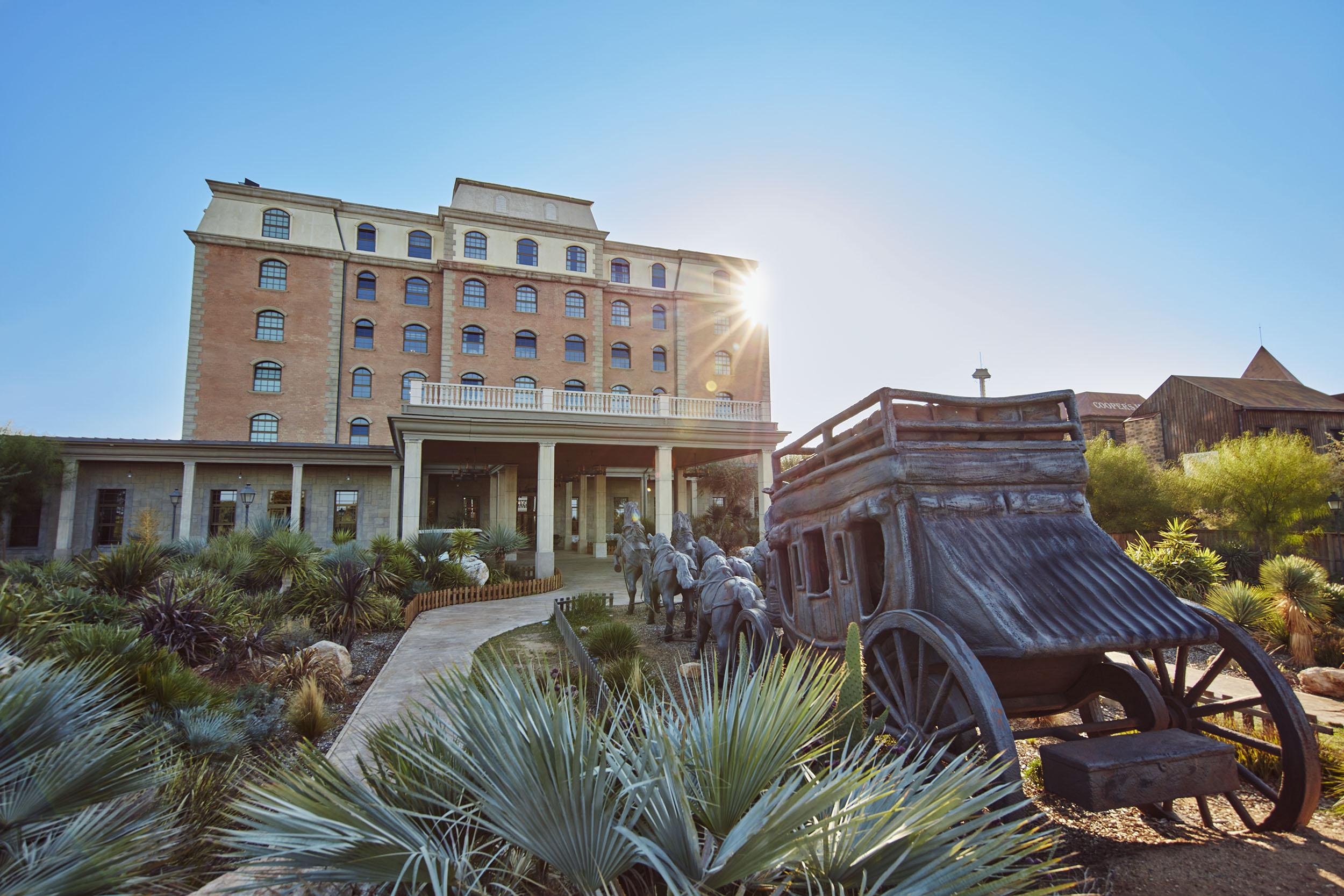 Hotel Portaventura Gold River - Includes Unlimited Access To Portaventura Park & 1 Access To Ferrari Land 4*