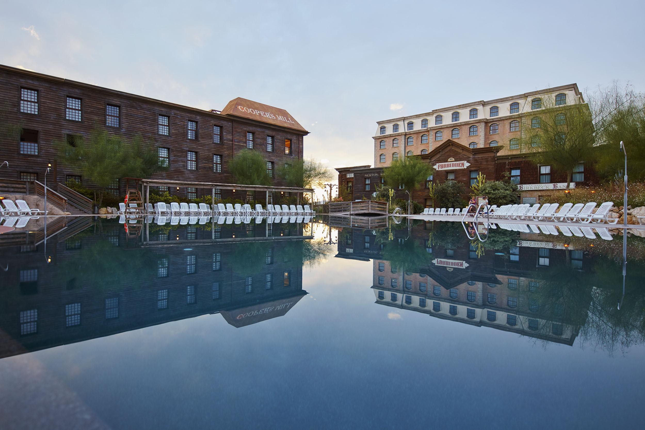 Hotel Portaventura Gold River - Includes Unlimited Access To Portaventura Park & 1 Access To Ferrari Land Salou