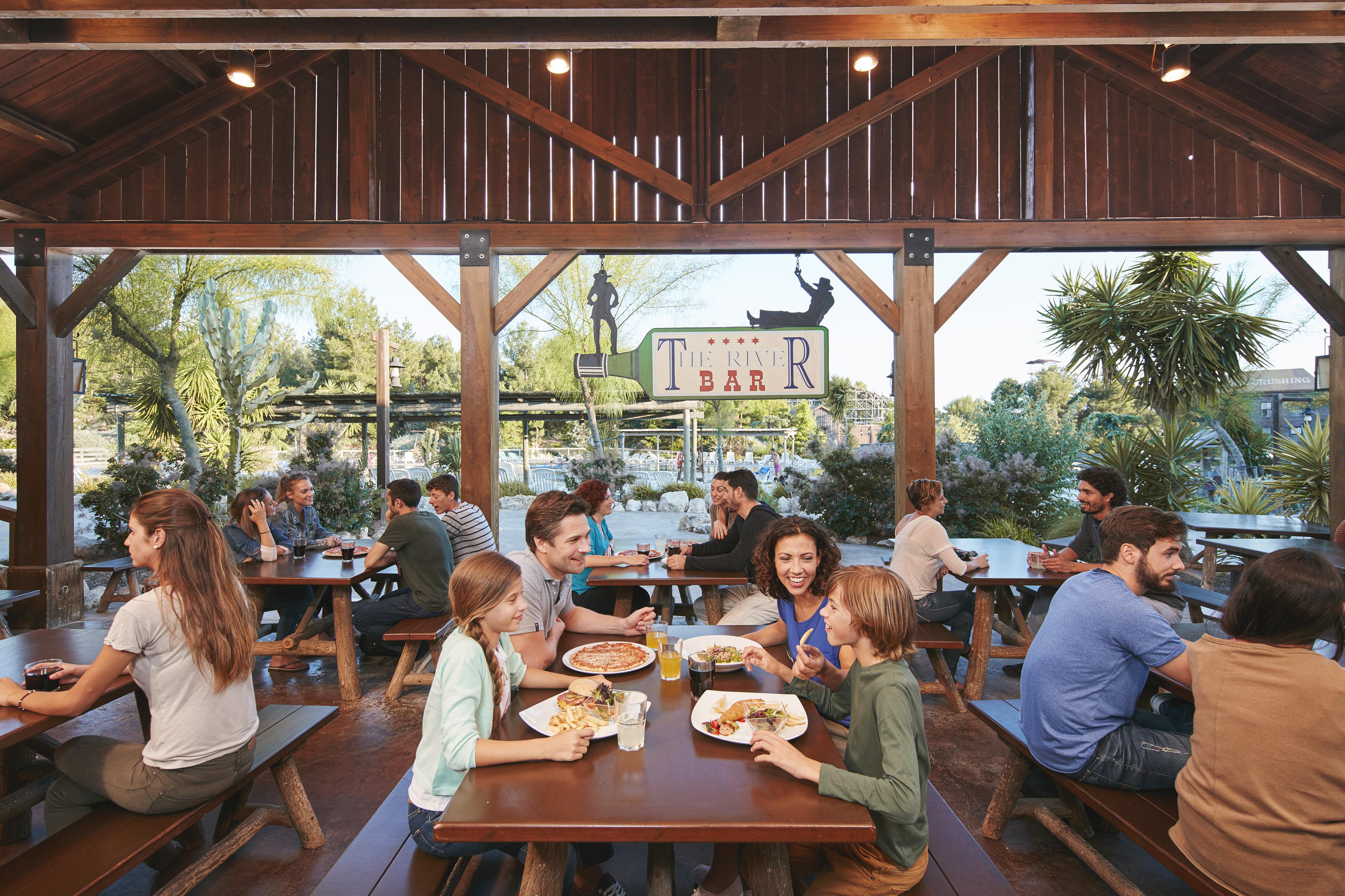 Portaventura Gold River - Includes Unlimited Access To Portaventura Park & 1 Access To Ferrari Land