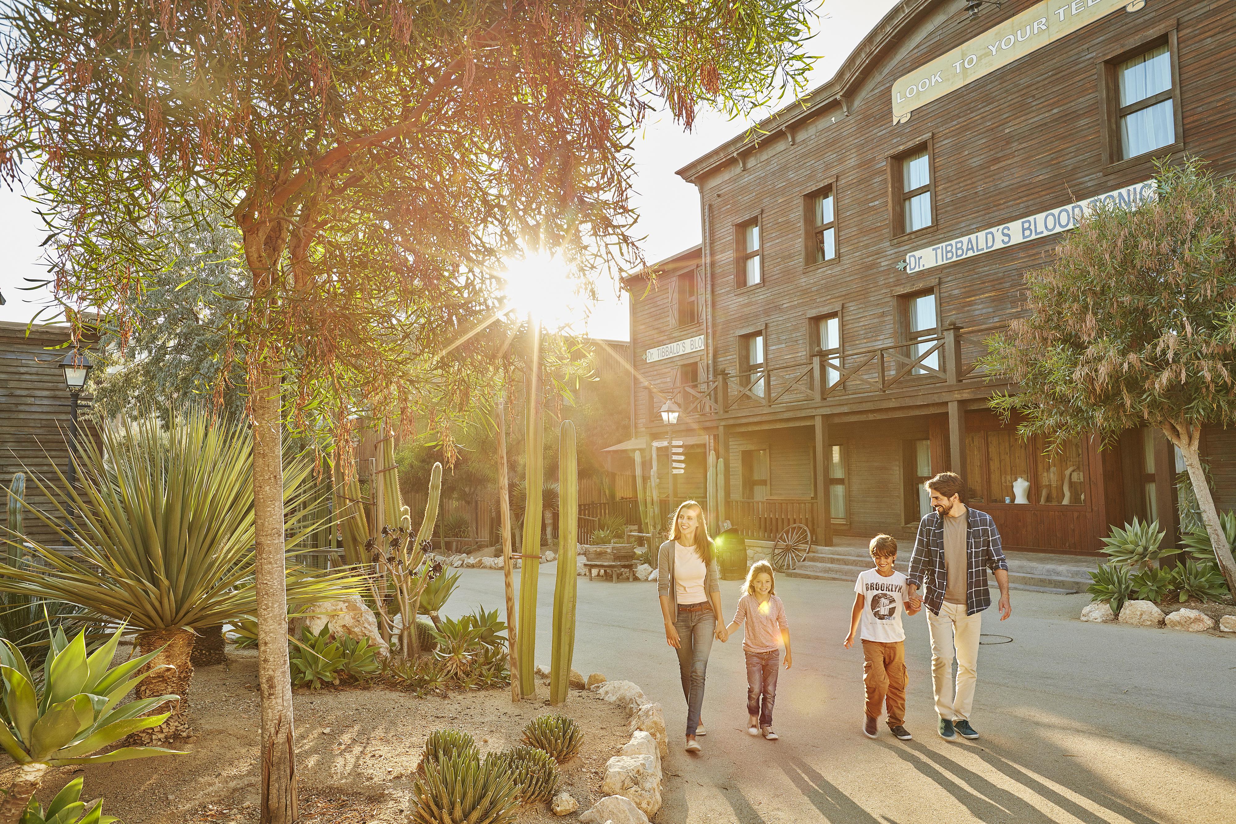 Portaventura Gold River - Includes Unlimited Access To Portaventura Park & 1 Access To Ferrari Land 4*