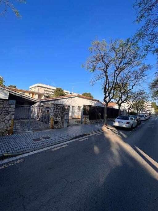 Holiday home Maria, Aire, Barbacoa Jardin Privado, Parquing Salou