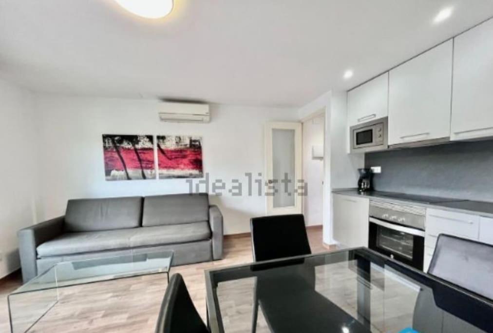 Apartment La Marina