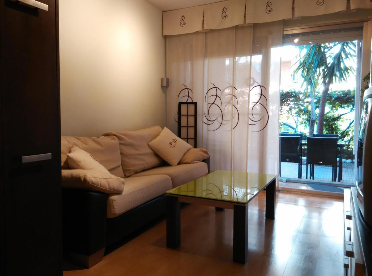 Apartment Amb Jardi Privat I Piscina