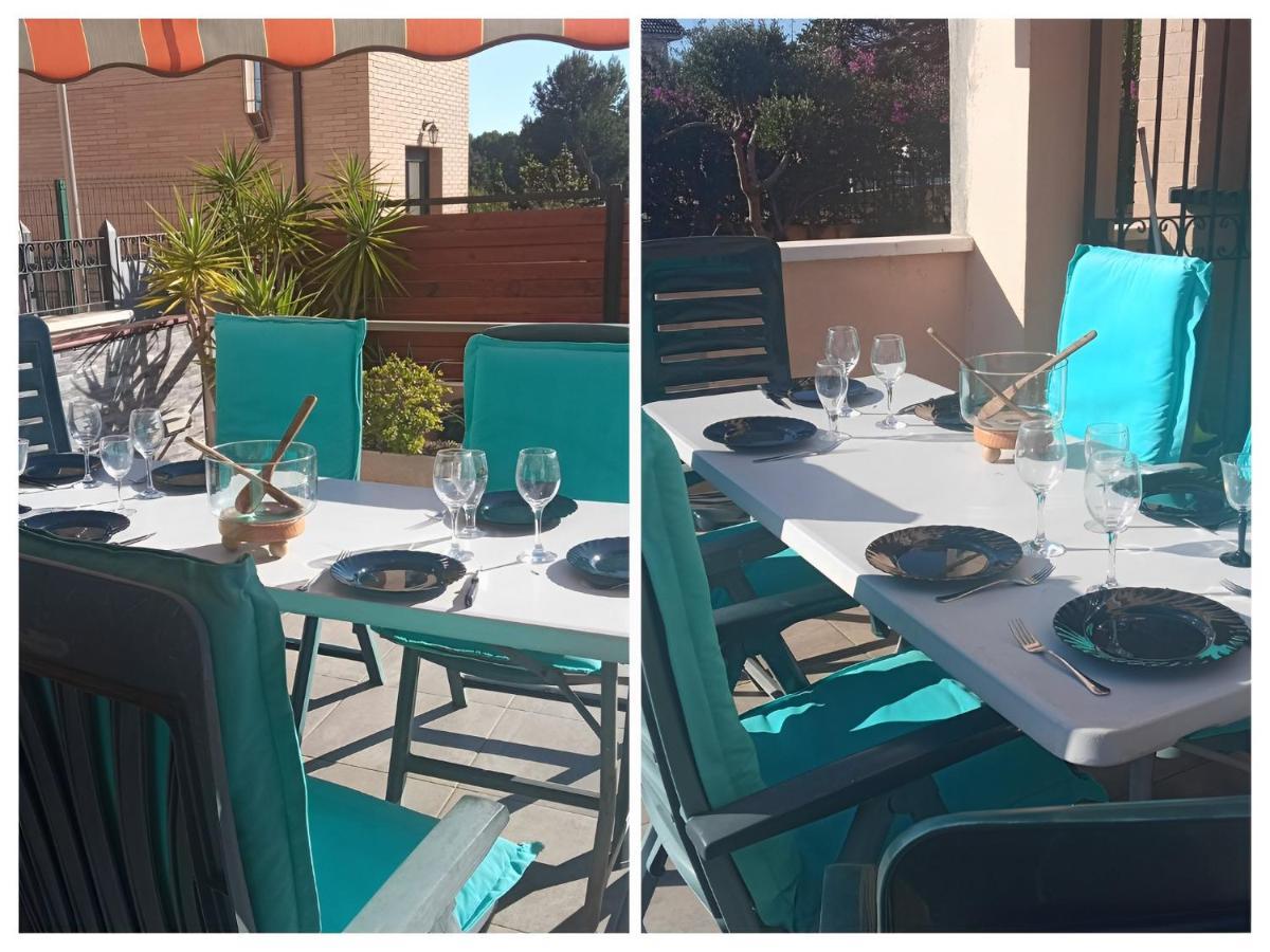 Adosado Con Jardin En Xalets De Vakantiehuis