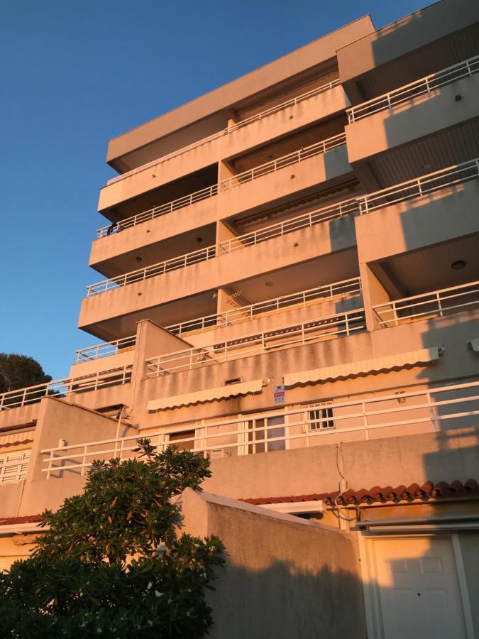 Sunset Sea View Apartment