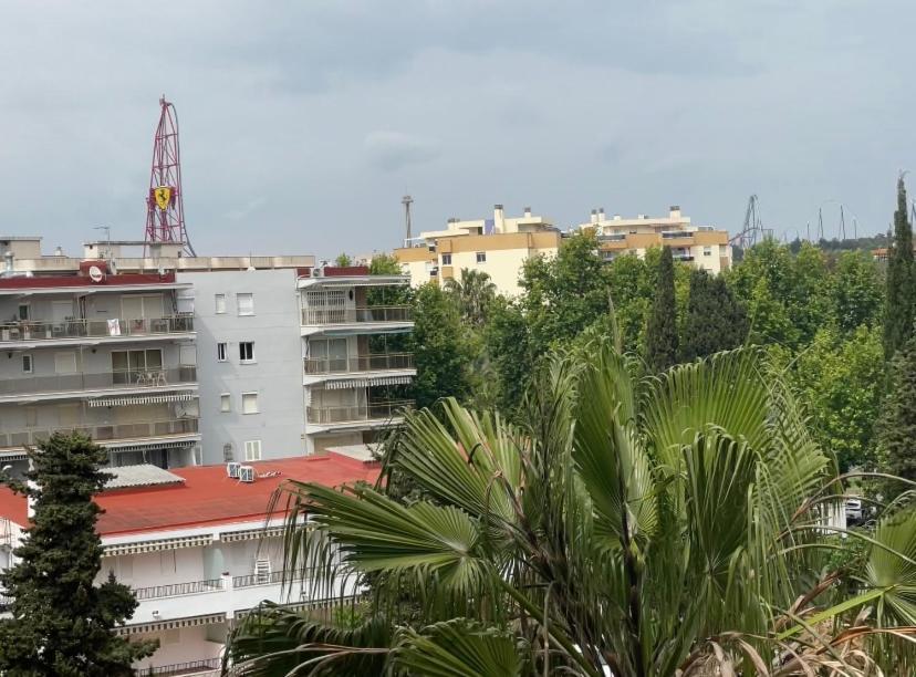 Residencial Michelangelo Apartment