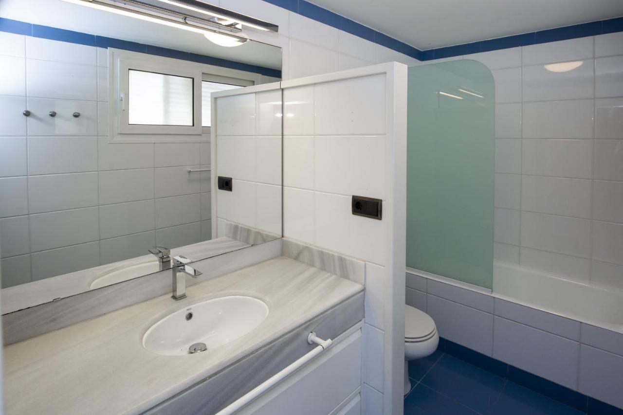 Glam Only Families Planet Costa Dorada Apartment