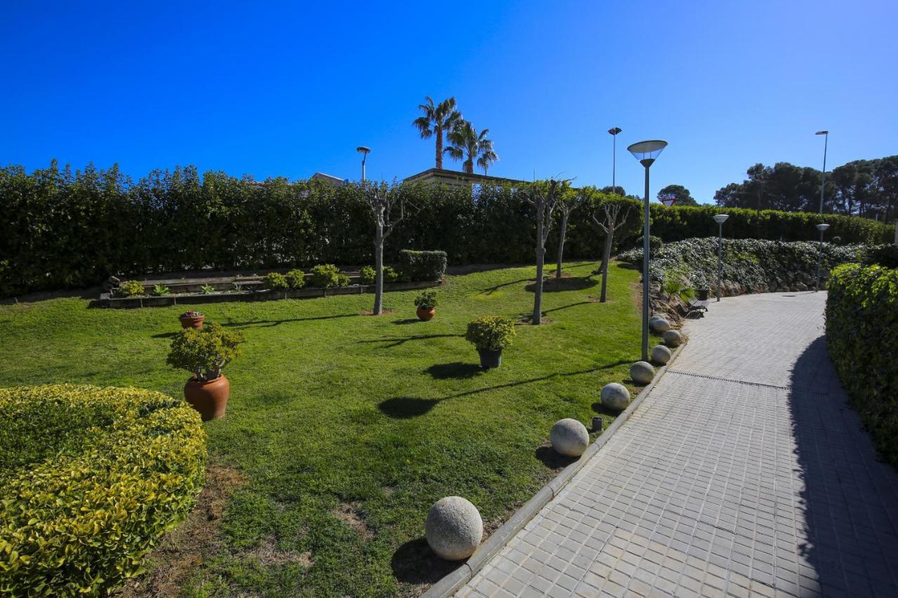 Lila New Planet Costa Dorada Salou