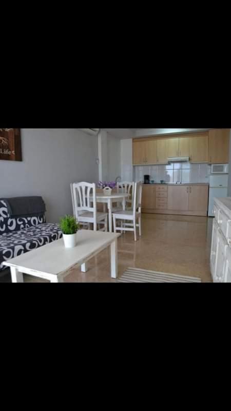 Enjoy The Swimming Pool And Relax In Cap * Salou