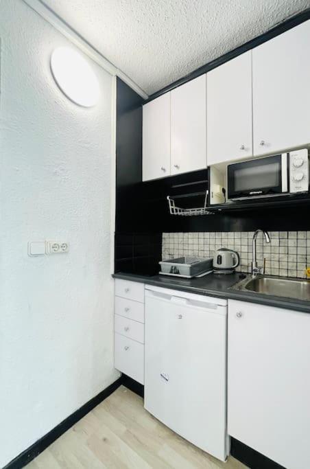 Pequeno Apto. Familiar A Pasos Del Mar Appartement *